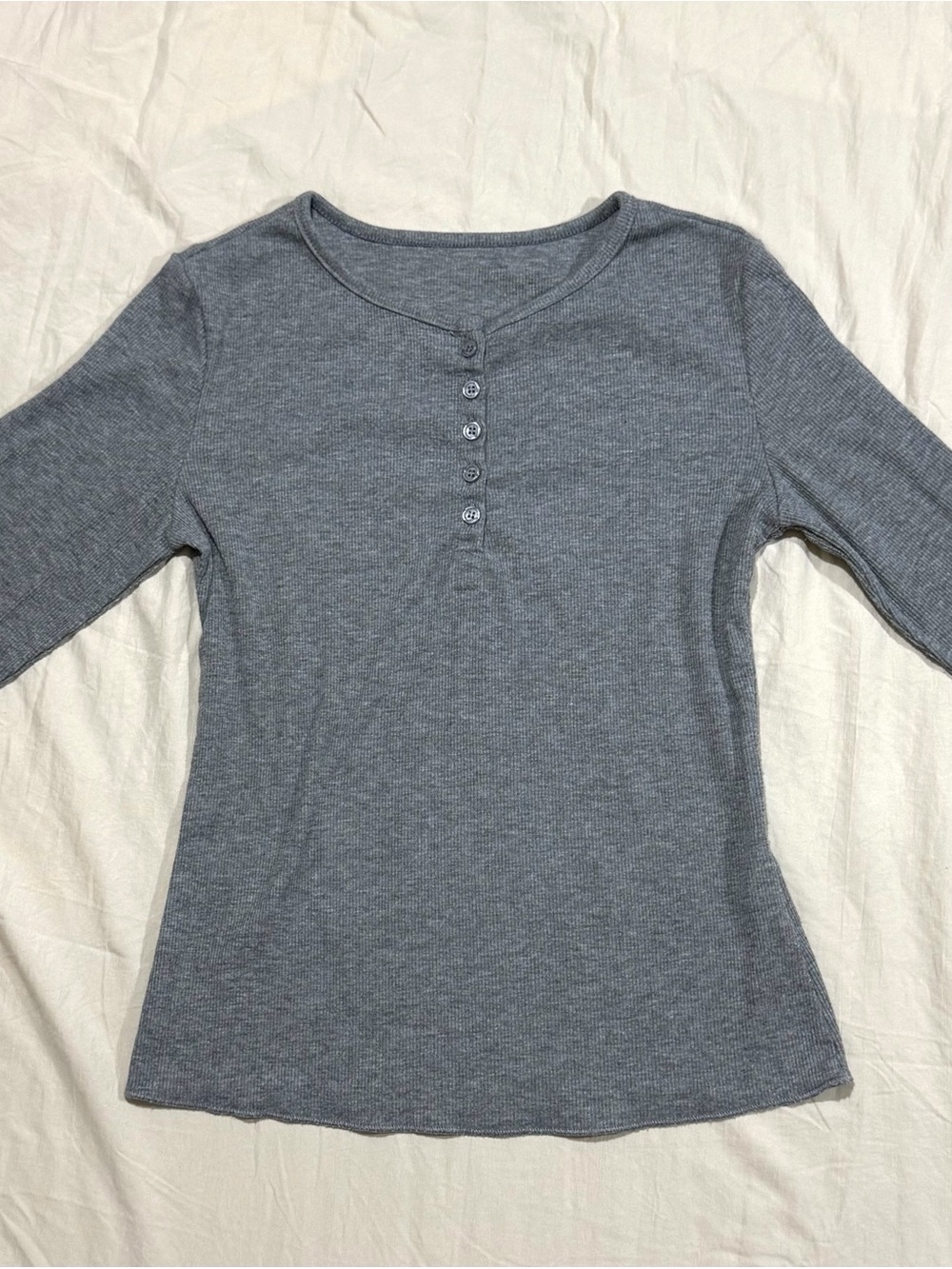 Women's Gray Ribbed Henley Top - Classic Everyday Style